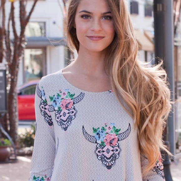 Fun bullhead print dress w/side pockets - Picture 4 of 7